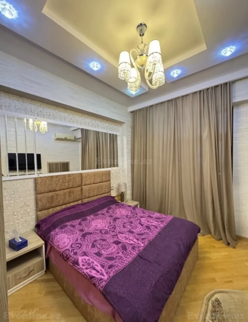 2 otaqlı Mənzil 73 m² Azadlıq prospekti m. Kirayə verilir