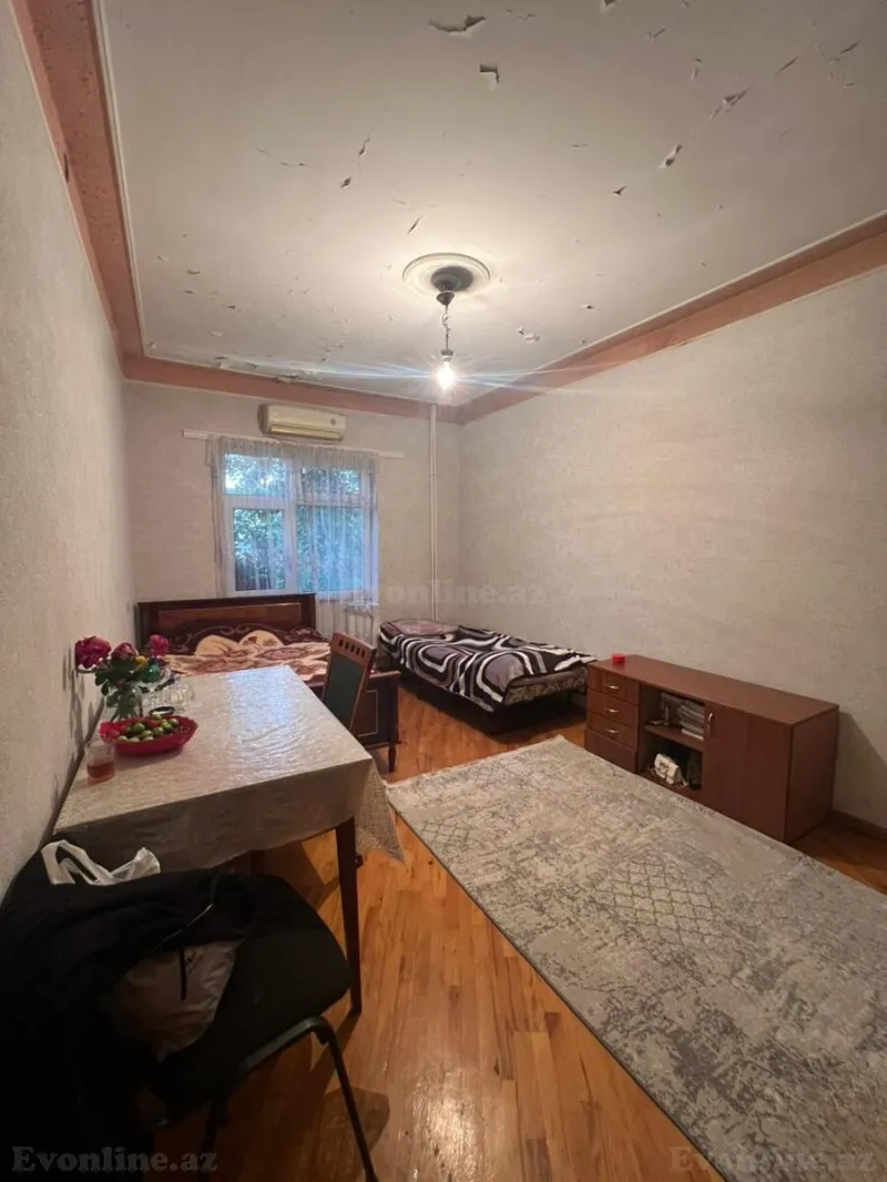 Satılır 2 otaqlı Mənzil Köhnə tikili 40 m² Nəsimi m. - şəkil 3