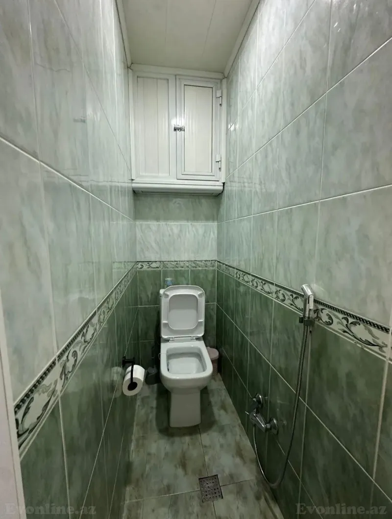 Satılır 4 otaqlı Mənzil Köhnə tikili 102 m² Xalqlar Dostluğu m. - şəkil 8