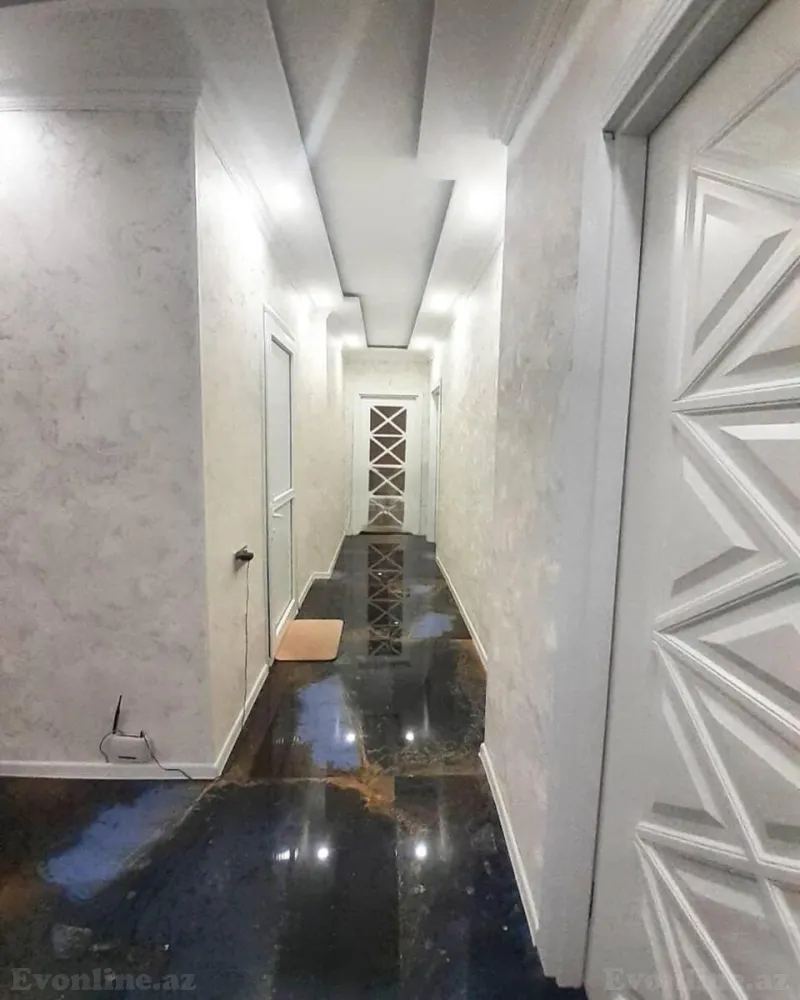 Satılır 3 otaqlı Mənzil Yeni tikili 106 m² Memar Əcəmi m. - şəkil 8