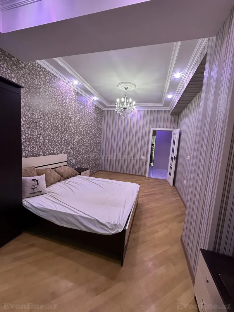 Kirayə verilir 2 otaqlı Mənzil Köhnə tikili 60 m² Gənclik m.