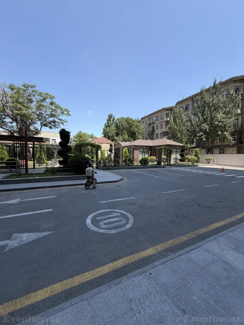 Satılır 2 otaqlı Mənzil Yeni tikili 83 m² Nərimanov r. - şəkil 6