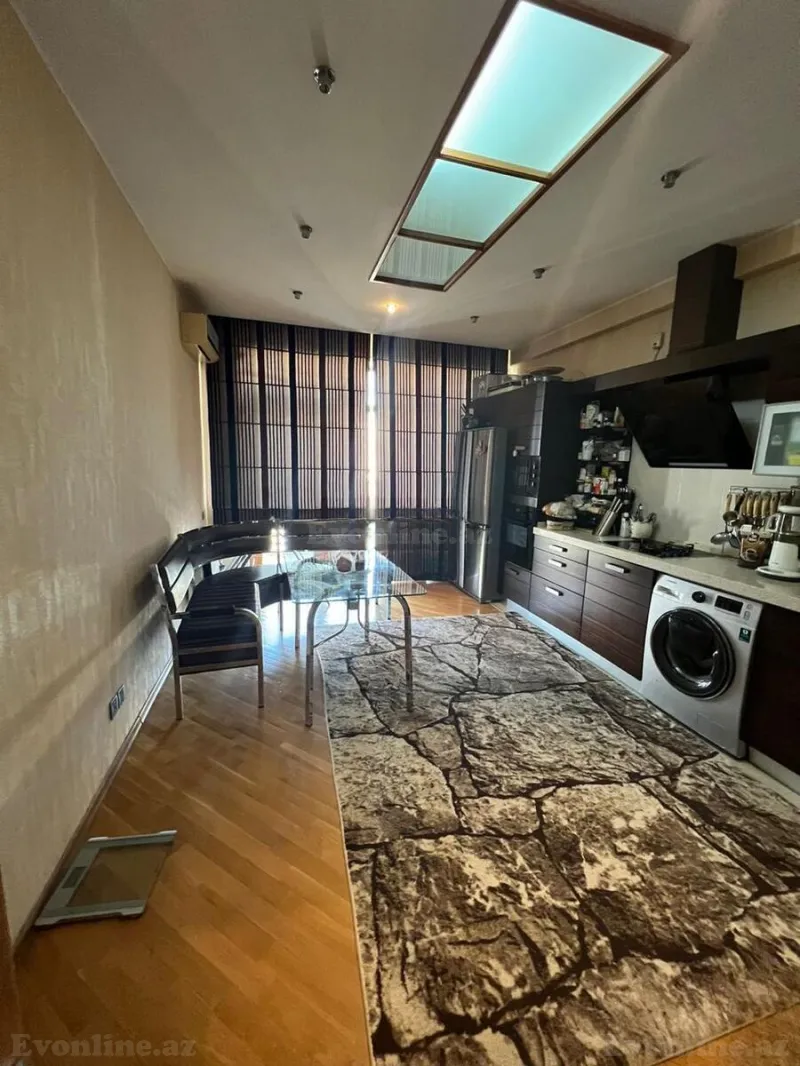 Kirayə verilir 3 otaqlı Mənzil Yeni tikili 160 m² 28 May m. - şəkil 5