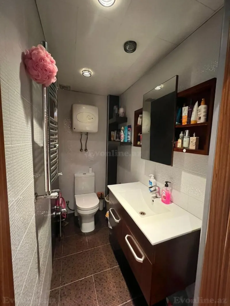 Kirayə verilir 3 otaqlı Mənzil Yeni tikili 160 m² 28 May m. - şəkil 16