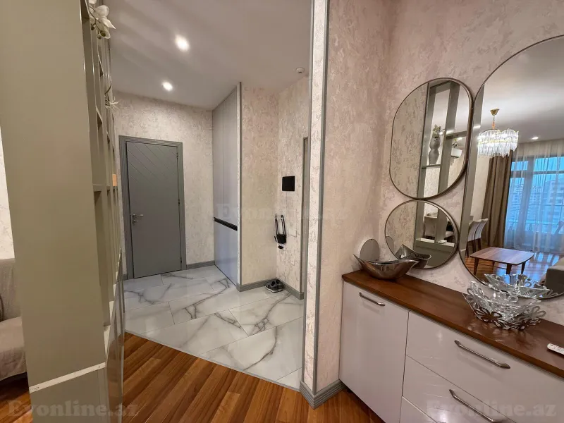 Satılır 3 otaqlı Mənzil Yeni tikili 100 m² 8 Noyabr m. - şəkil 9