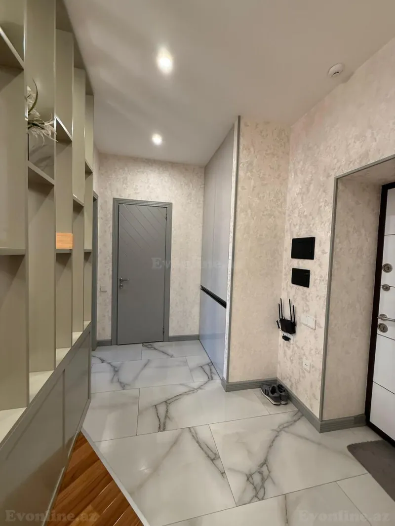 Satılır 3 otaqlı Mənzil Yeni tikili 100 m² 8 Noyabr m. - şəkil 13