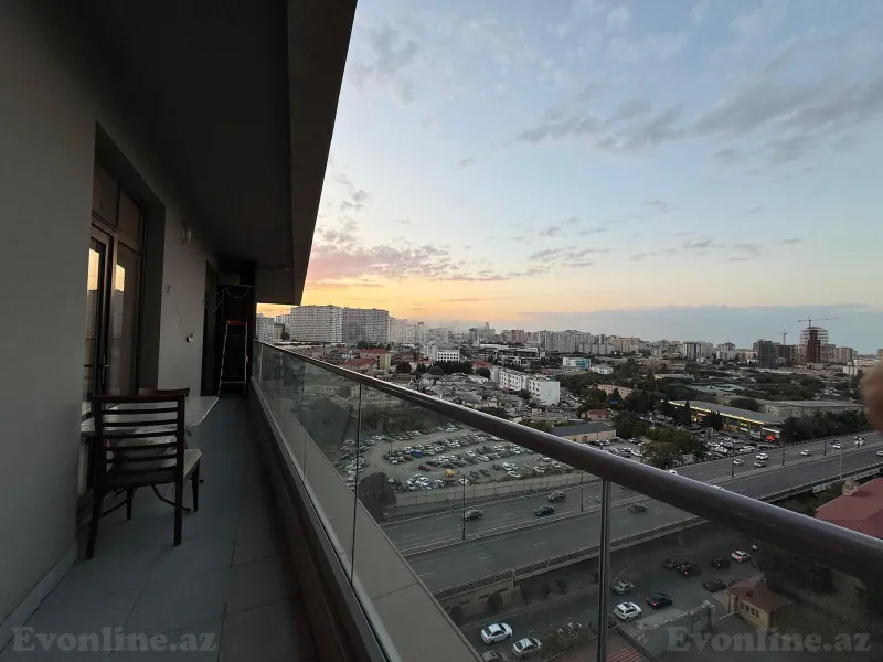 Satılır 3 otaqlı Mənzil Yeni tikili 100 m² 8 Noyabr m. - şəkil 15