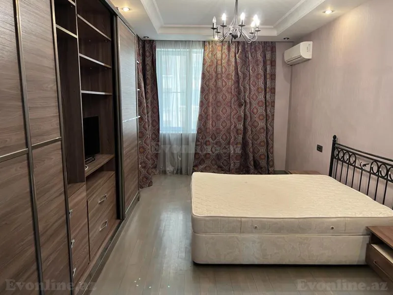 Satılır 2 otaqlı Mənzil Yeni tikili 110 m² 8 Noyabr m. - şəkil 9