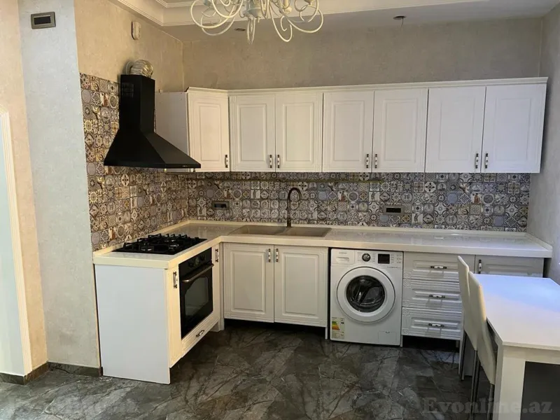 Satılır 2 otaqlı Mənzil Yeni tikili 110 m² 8 Noyabr m. - şəkil 11