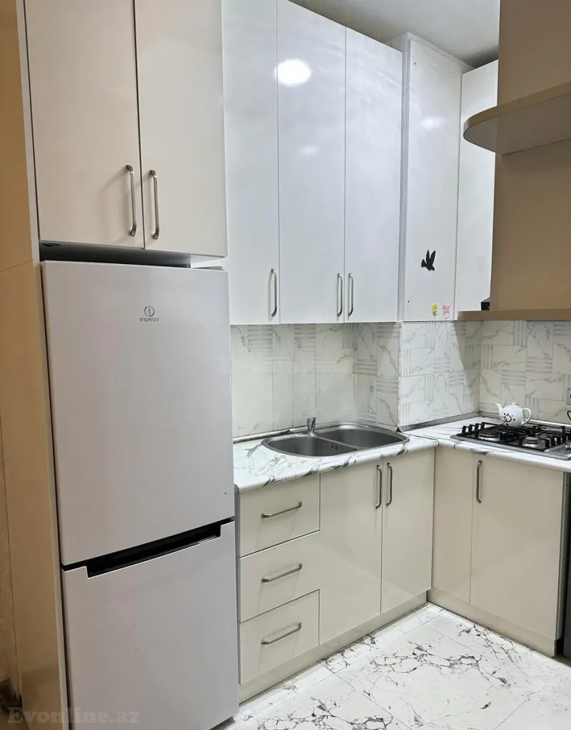 Satılır 2 otaqlı Mənzil Yeni tikili 50 m² 20 Yanvar m. - şəkil 14
