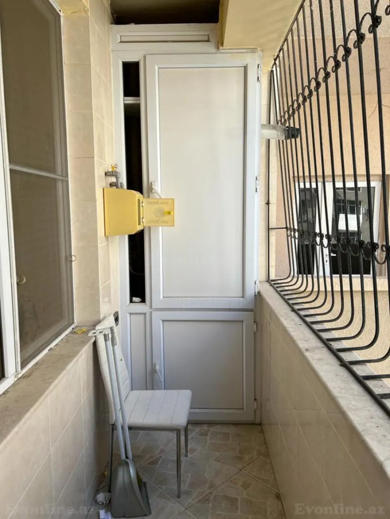 Satılır 2 otaqlı Mənzil Yeni tikili 110 m² 8 Noyabr m. - şəkil 13