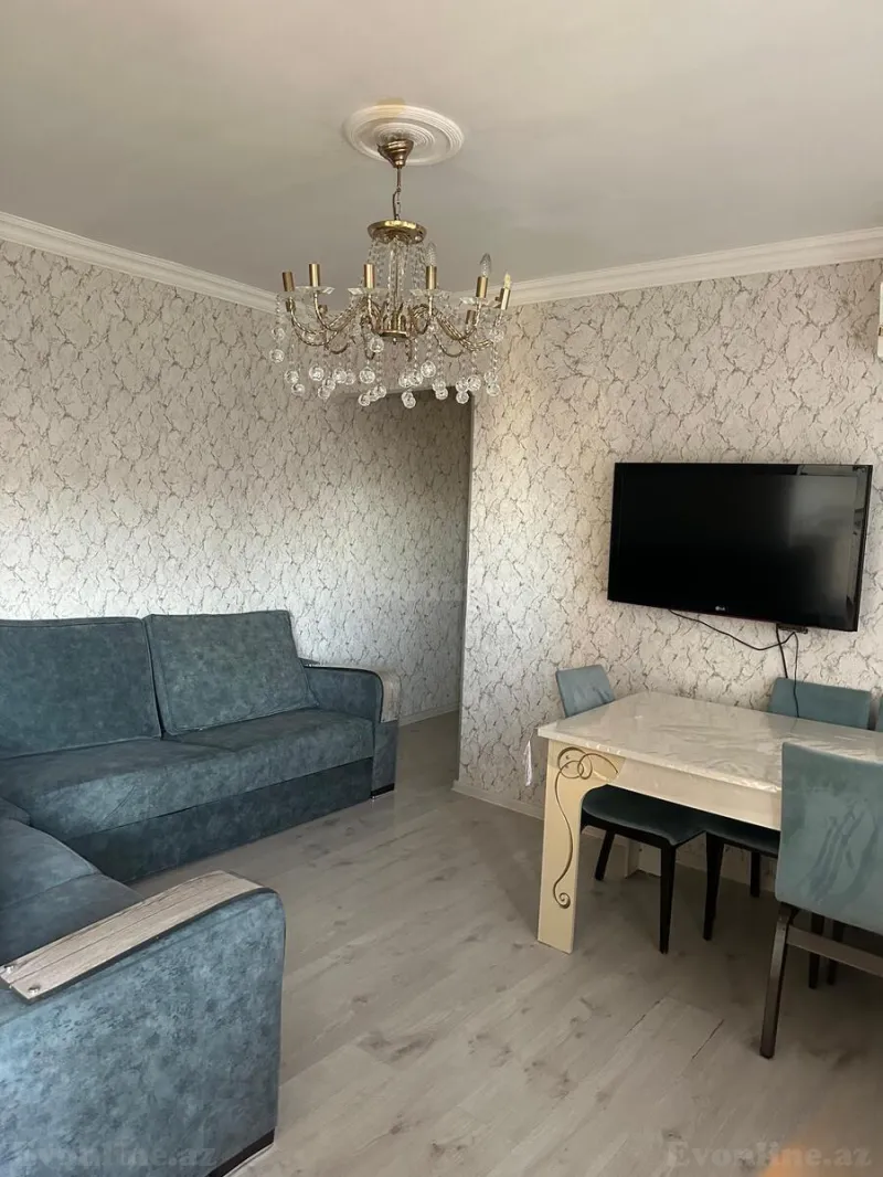 2 otaqlı Mənzil 65 m² Bakıxanov Kirayə verilir