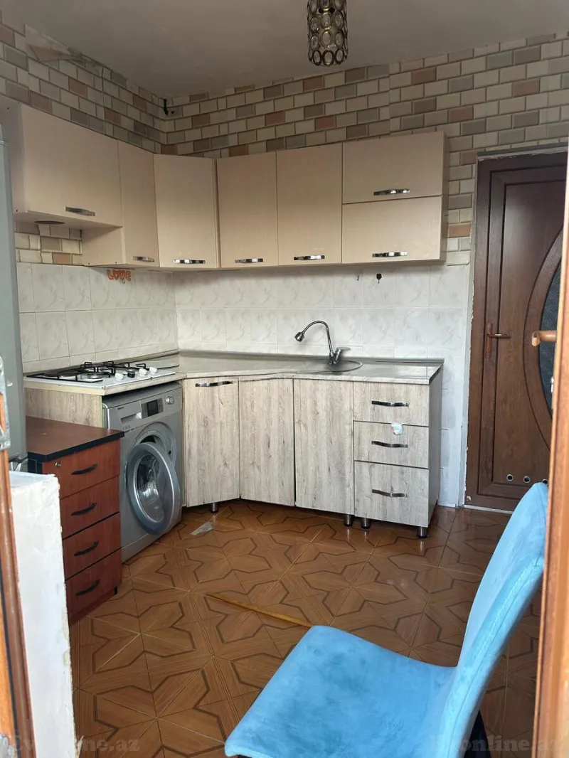 Kirayə verilir 2 otaqlı Mənzil Köhnə tikili 65 m² Bakıxanov - şəkil 5