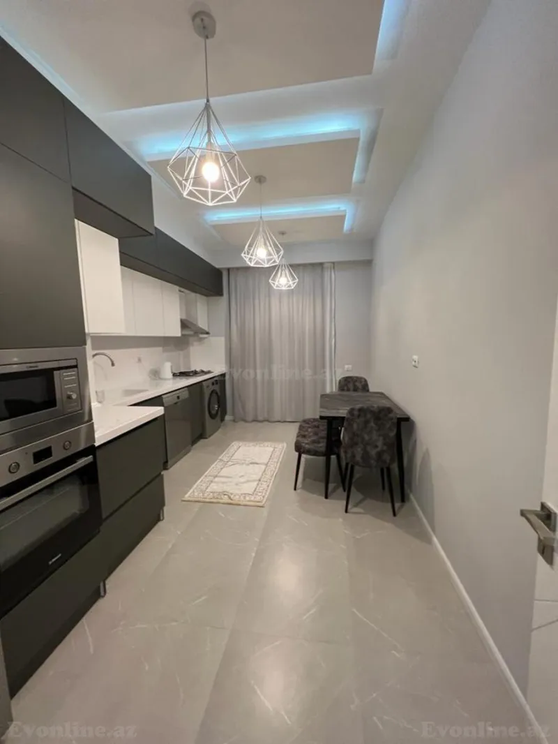 Kirayə verilir 3 otaqlı Mənzil Yeni tikili 140 m² İnşaatçılar m. - şəkil 7