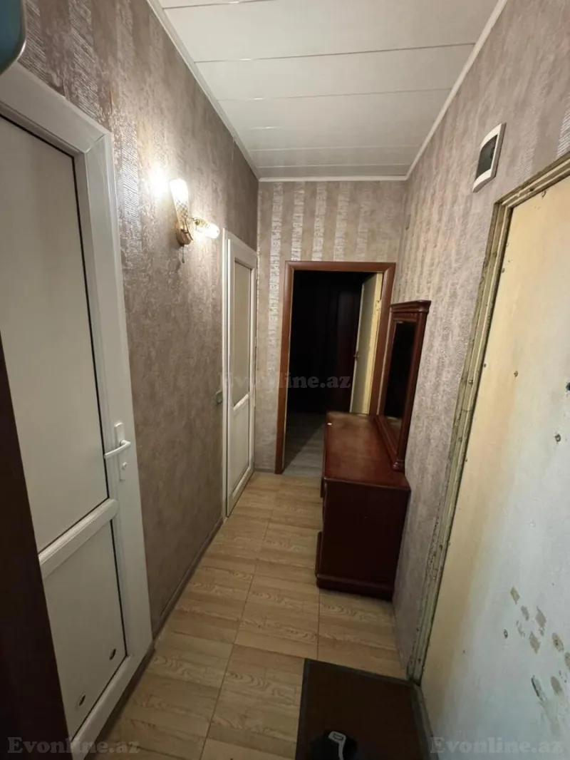 Kirayə verilir 2 otaqlı Mənzil Köhnə tikili 55 m² Memar Əcəmi m. - şəkil 3