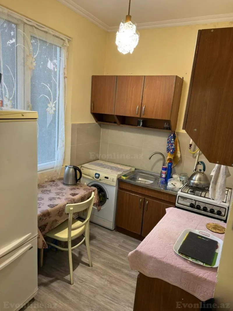Kirayə verilir 2 otaqlı Mənzil Köhnə tikili 55 m² Memar Əcəmi m. - şəkil 5