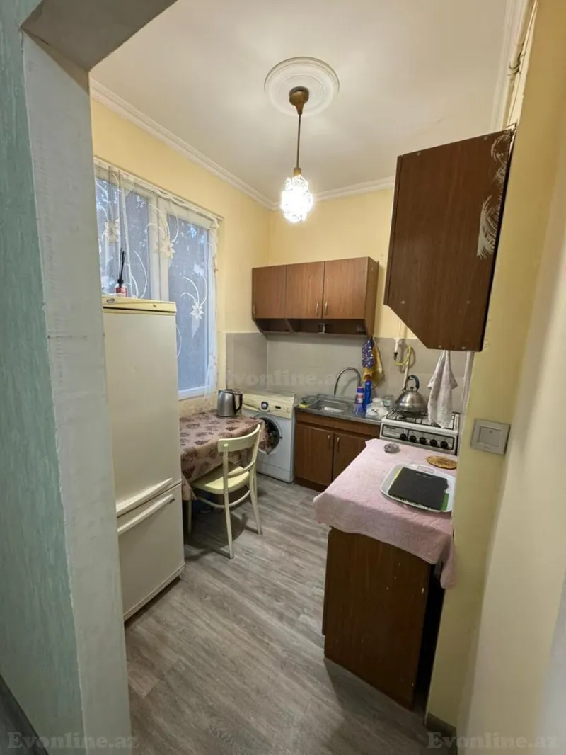 Kirayə verilir 2 otaqlı Mənzil Köhnə tikili 55 m² Memar Əcəmi m. - şəkil 14