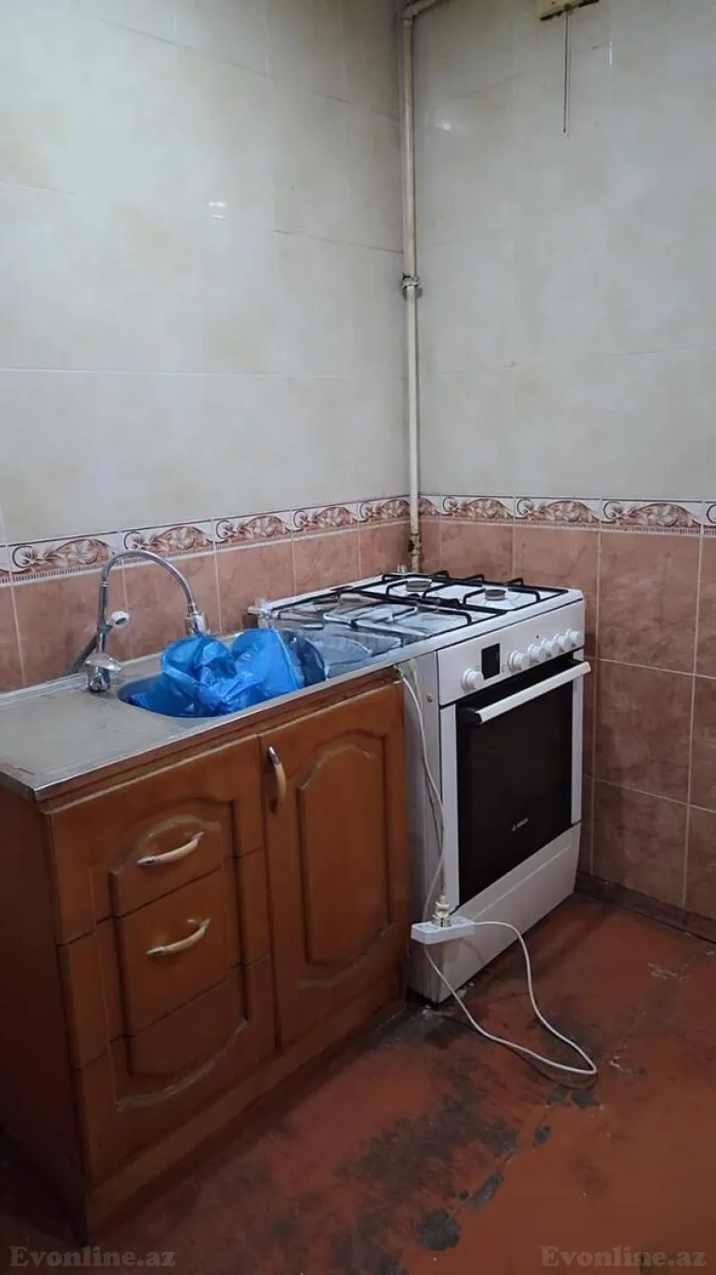 Satılır 1 otaqlı Mənzil Köhnə tikili 32 m² Sumqayıt - şəkil 4