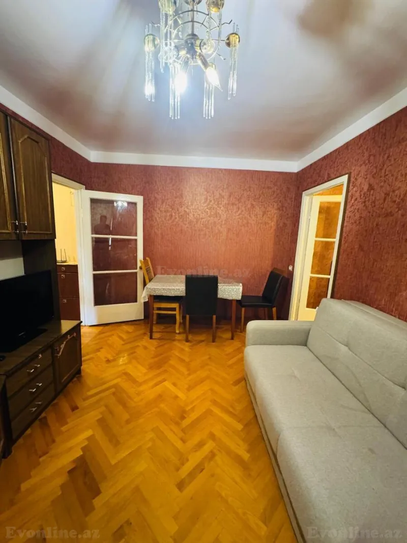 2 otaqlı Mənzil 50 m² Elmlər Akademiyası m. Kirayə verilir