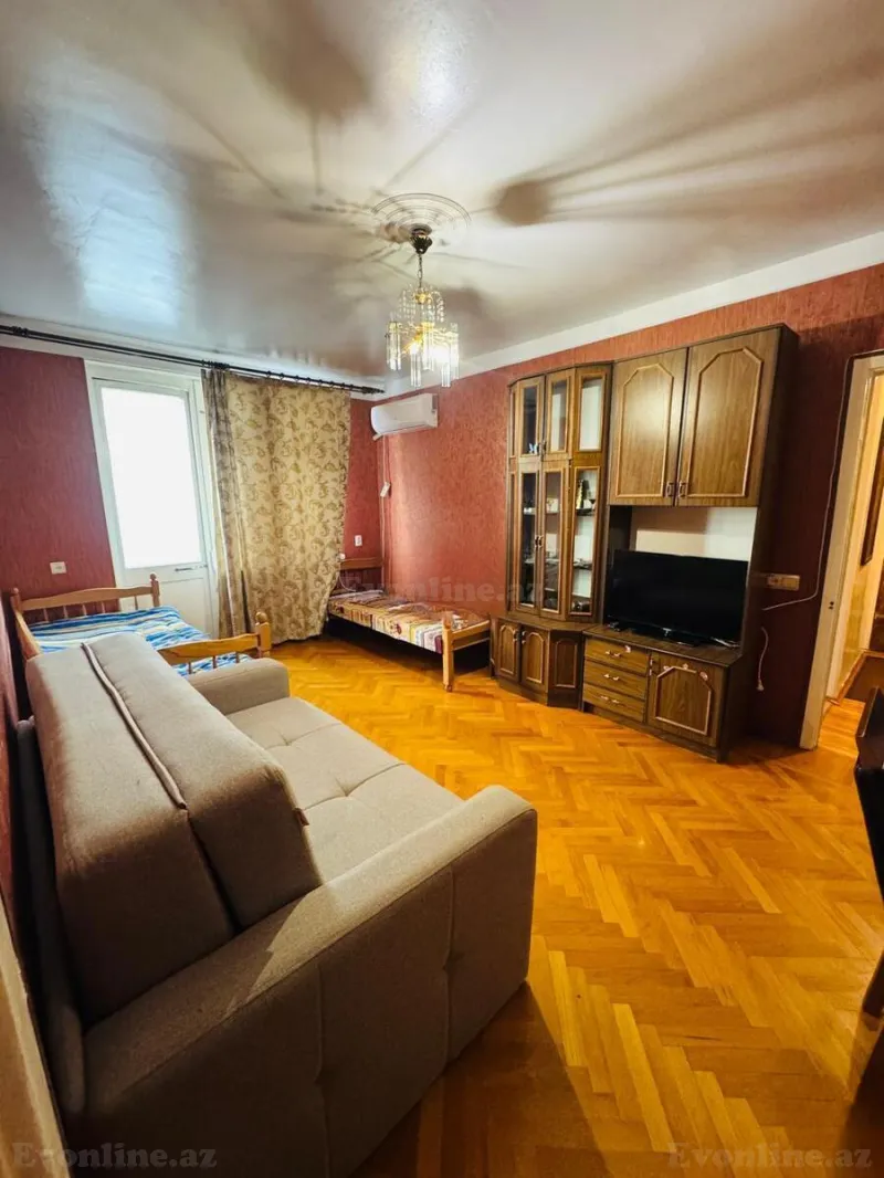 Kirayə verilir 2 otaqlı Mənzil Köhnə tikili 50 m² Elmlər Akademiyası m. - şəkil 3