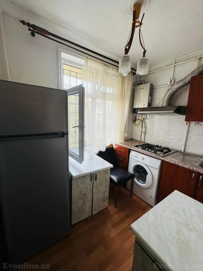Kirayə verilir 2 otaqlı Mənzil Köhnə tikili 50 m² Elmlər Akademiyası m. - şəkil 7
