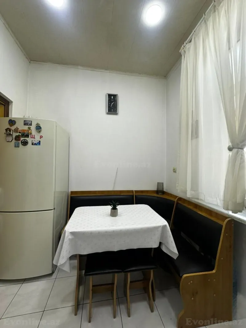 2 otaqlı Mənzil 52 m² Sahil m. Kirayə verilir
