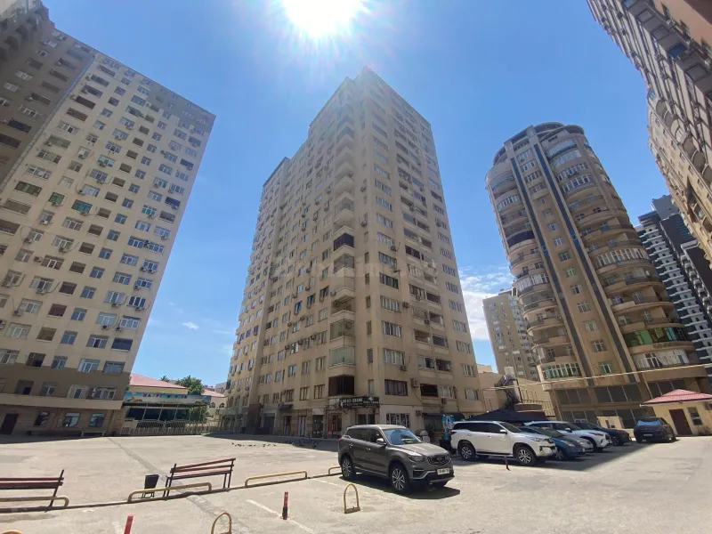 Satılır 3 otaqlı Mənzil Yeni tikili 88 m² Xətai r. - şəkil 2