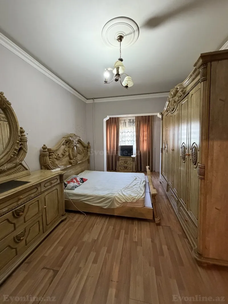 Kirayə verilir 2 otaqlı Mənzil Köhnə tikili 70 m² 8-ci mikrorayon - şəkil 4