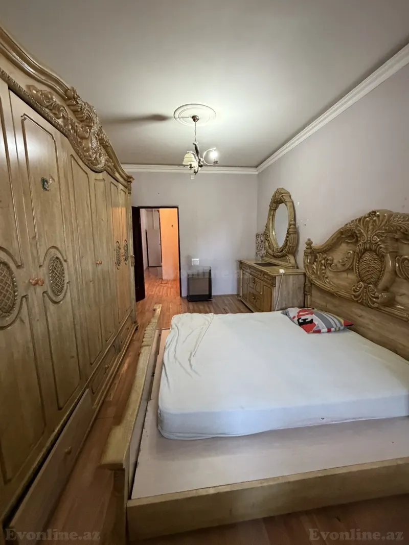 Kirayə verilir 2 otaqlı Mənzil Köhnə tikili 70 m² 8-ci mikrorayon - şəkil 5