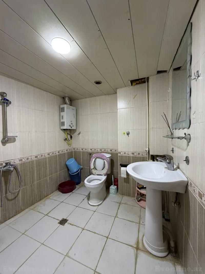 Kirayə verilir 2 otaqlı Mənzil Köhnə tikili 70 m² 8-ci mikrorayon - şəkil 12
