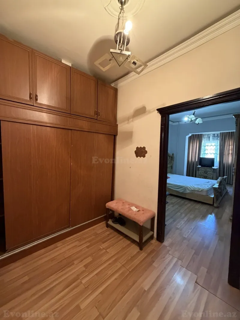 Kirayə verilir 2 otaqlı Mənzil Köhnə tikili 70 m² 8-ci mikrorayon - şəkil 13