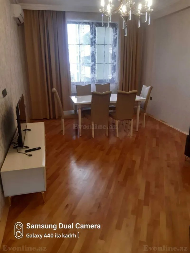 2 otaqlı Mənzil 70 m² Neftçilər m. Kirayə verilir