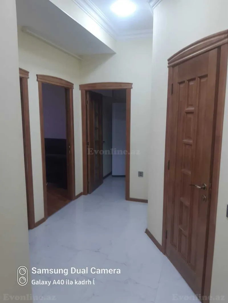 Kirayə verilir 2 otaqlı Mənzil Yeni tikili 70 m² Neftçilər m. - şəkil 8