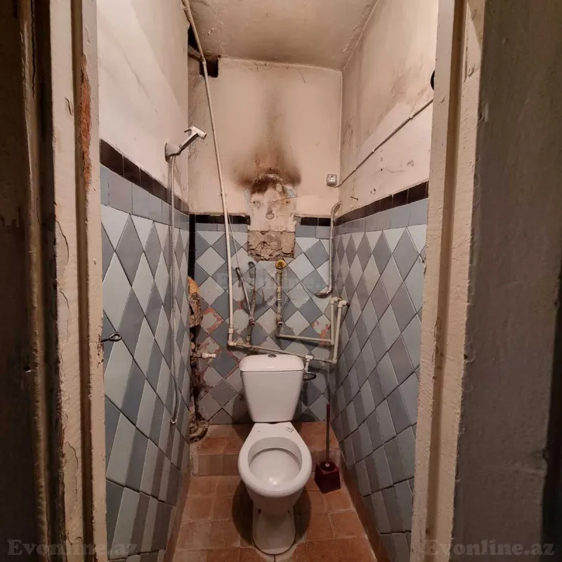 Satılır 1 otaqlı Mənzil Köhnə tikili 32 m² Yasamal r. - şəkil 3