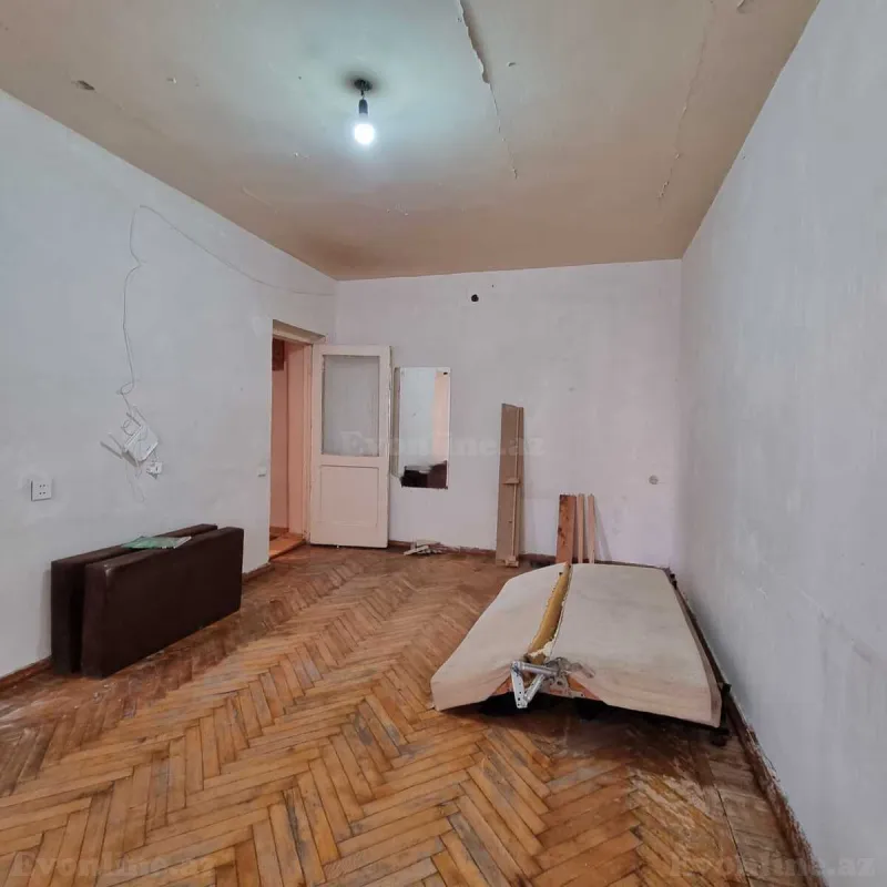 Satılır 1 otaqlı Mənzil Köhnə tikili 32 m² Yasamal r. - şəkil 8