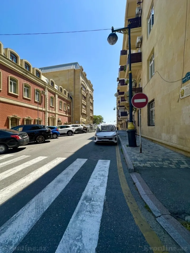 Satılır 1 otaqlı Mənzil Köhnə tikili 32 m² Yasamal r. - şəkil 10