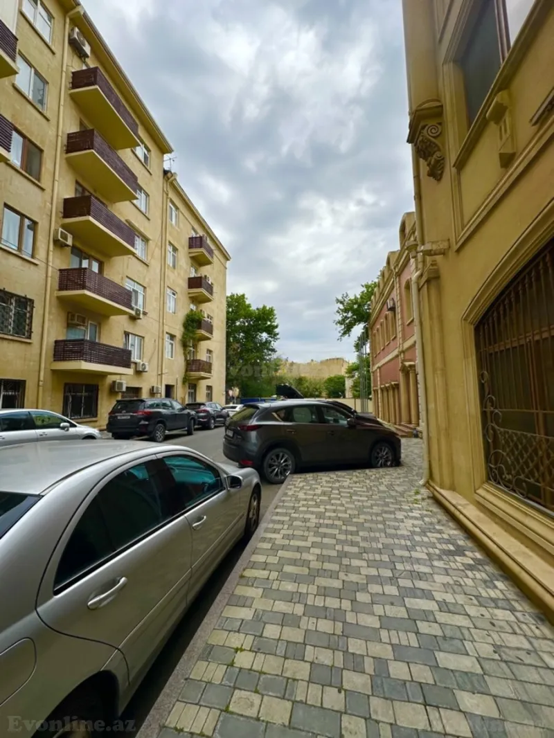 Satılır 1 otaqlı Mənzil Köhnə tikili 32 m² Yasamal r. - şəkil 11