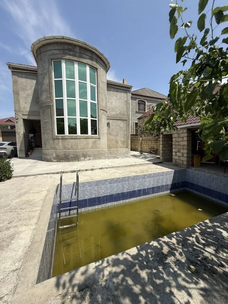 7 otaqlı Həyət evi 273 m² Masazır Satılır