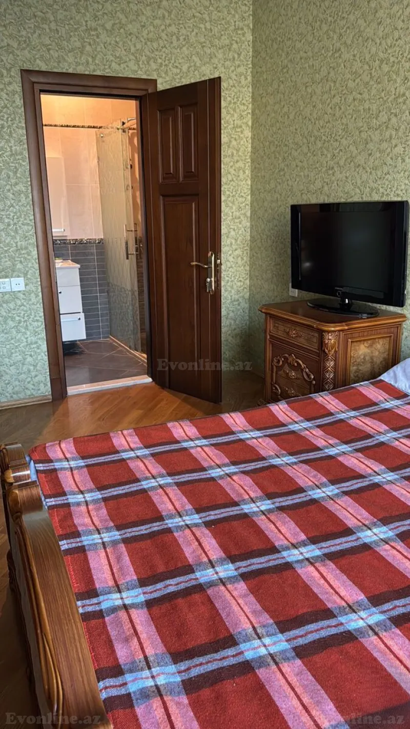 Kirayə verilir 3 otaqlı Mənzil Yeni tikili 140 m² Nizami m. - şəkil 12