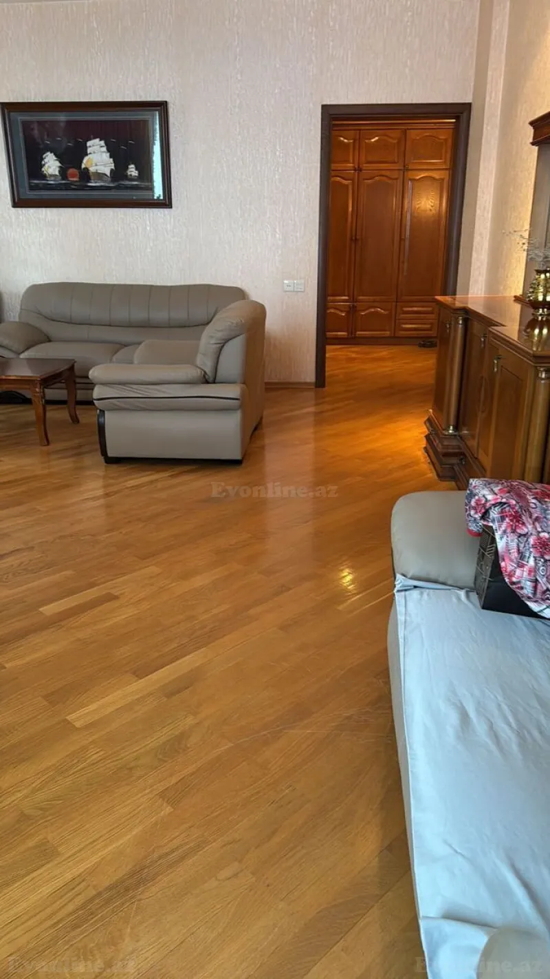 Kirayə verilir 3 otaqlı Mənzil Yeni tikili 140 m² Nizami m. - şəkil 14