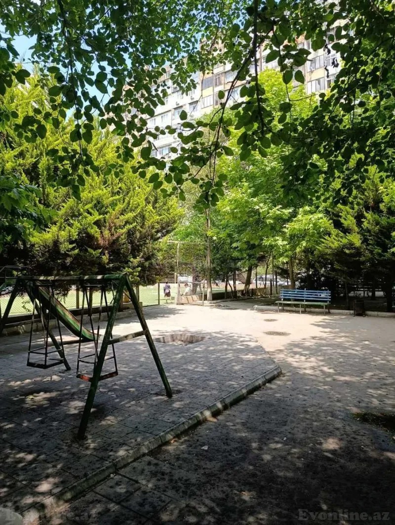 Satılır 2 otaqlı Mənzil Köhnə tikili 55 m² Yasamal - şəkil 12