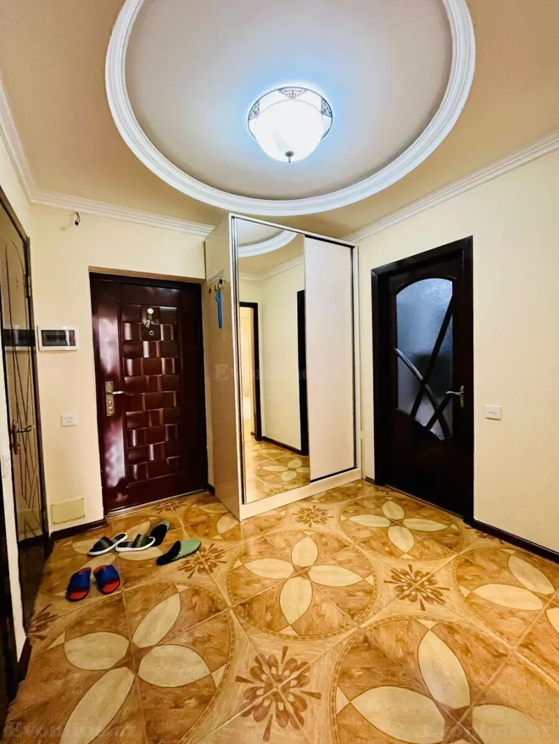 Satılır 3 otaqlı Mənzil Yeni tikili 98 m² Memar Əcəmi m. - şəkil 3