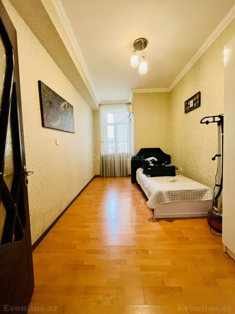 Satılır 3 otaqlı Mənzil Yeni tikili 98 m² Memar Əcəmi m. - şəkil 8