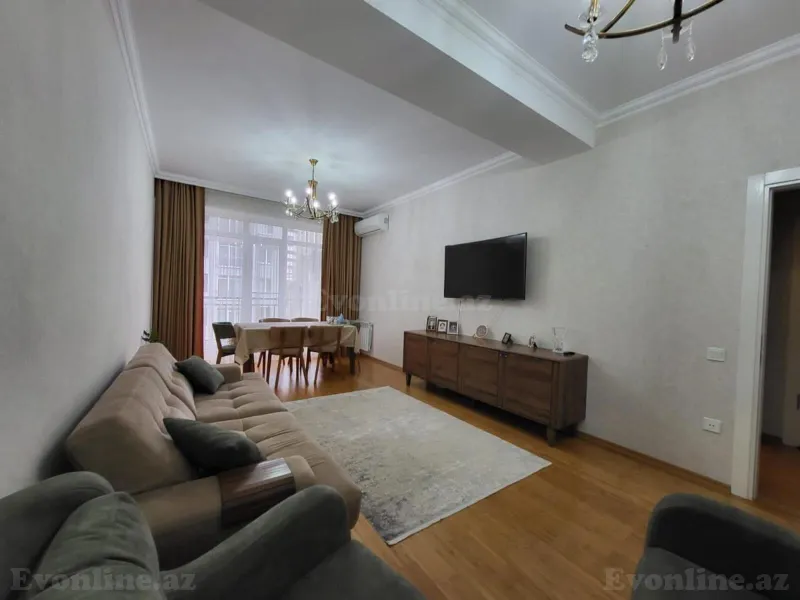 3 otaqlı Mənzil 100 m² 20 Yanvar m. Satılır