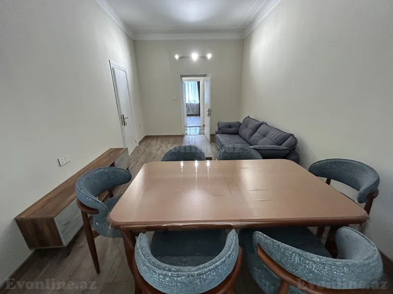 Kirayə verilir 4 otaqlı Mənzil Köhnə tikili 100 m² Yasamal r. - şəkil 7