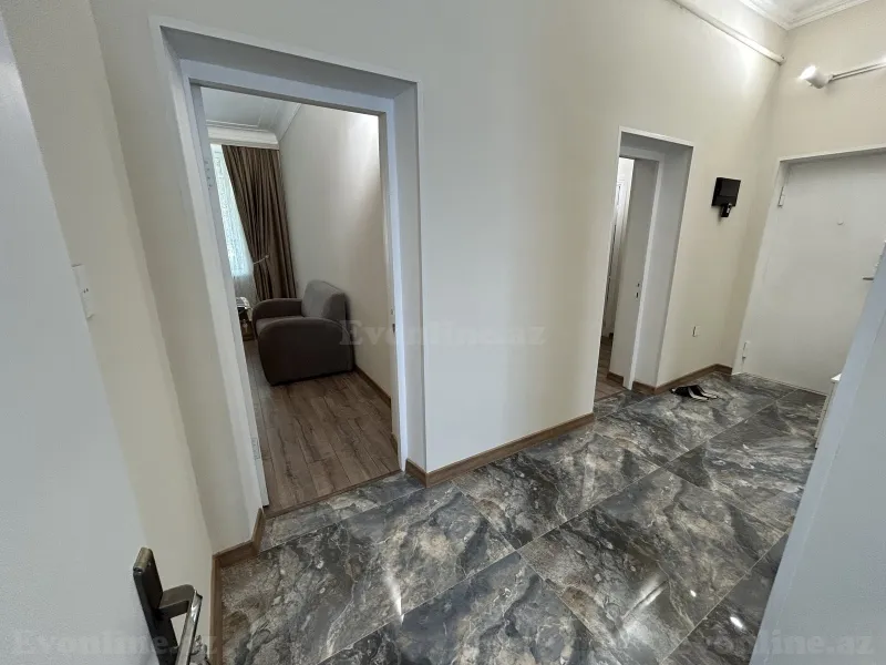Kirayə verilir 4 otaqlı Mənzil Köhnə tikili 100 m² Yasamal r. - şəkil 12