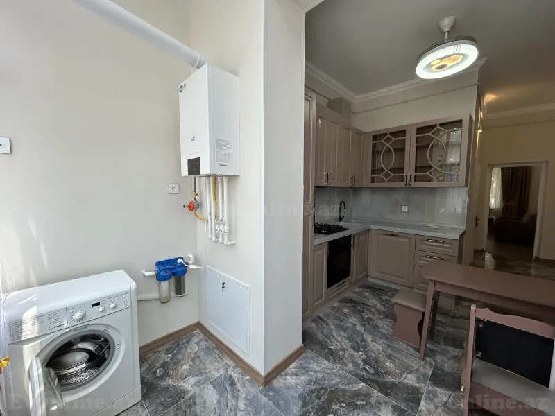 Kirayə verilir 4 otaqlı Mənzil Köhnə tikili 100 m² Yasamal r. - şəkil 22