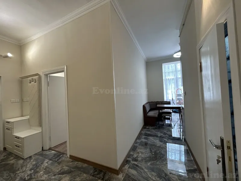 Kirayə verilir 4 otaqlı Mənzil Köhnə tikili 100 m² Yasamal r. - şəkil 27