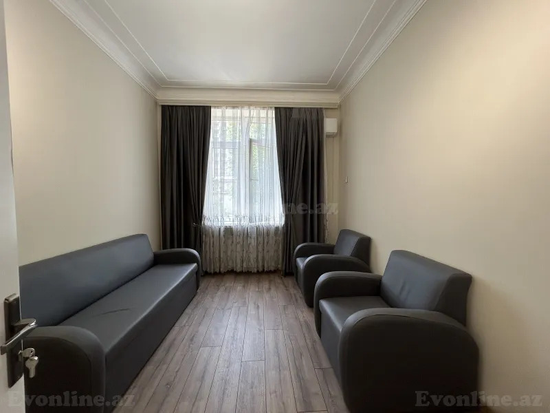 Kirayə verilir 4 otaqlı Mənzil Köhnə tikili 100 m² Yasamal r. - şəkil 30