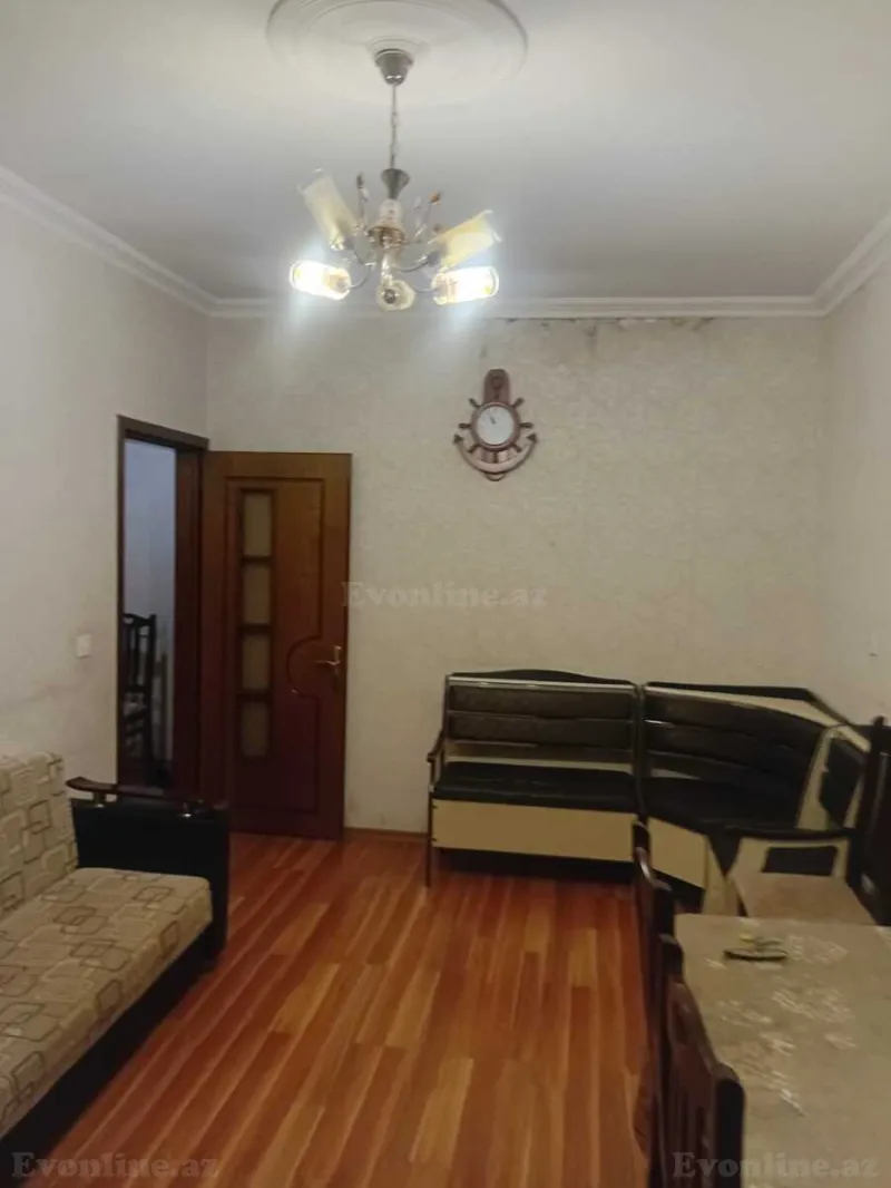 Kirayə verilir 2 otaqlı Mənzil Köhnə tikili 60 m² Xətai r.